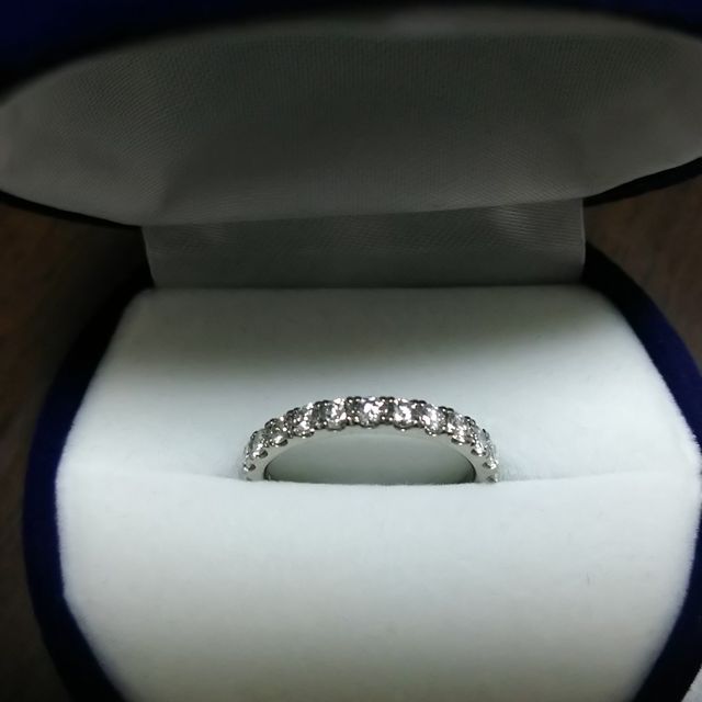 【GALA JEWELRY(ガラジュエリー)の口コミ】 まず結婚にかかる費用を押さえたく、ブランドに拘っていなかったので友人…
