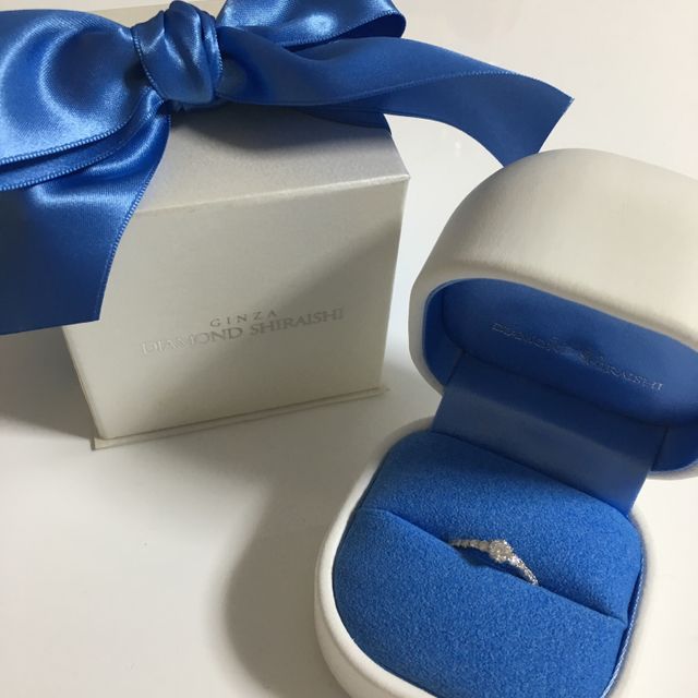 【銀座ダイヤモンドシライシの口コミ】 婚約指輪選びとても悩みました、、、一生に一度の記念となるものなので。
…