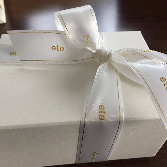 【ete(エテ)の口コミ】 細くてウェーブがかかったものであってなおかつ、毎日付けるものなのでそ…