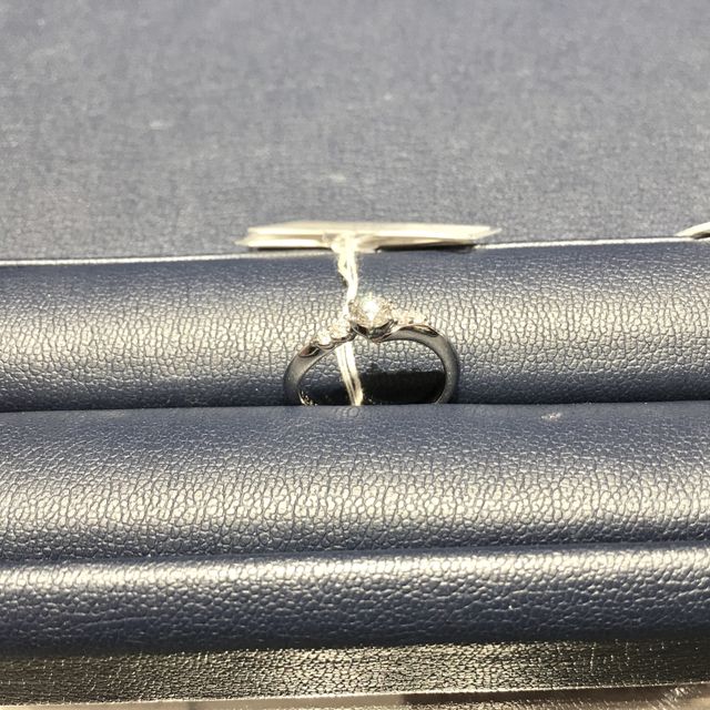 【銀座ダイヤモンドシライシの口コミ】 思い描いていたデザインにたどり着くまで、嫌な顔１つせず、粘り強く選ば…