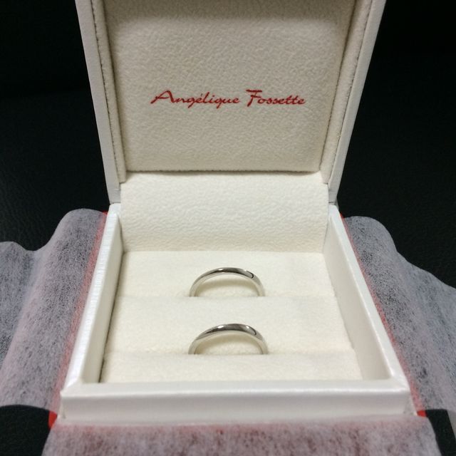 【アンジェリックフォセッテ(Angelique Fossette)の口コミ】 指輪を見に行く前は、彼も私も太めのものを選ぼうと思っていたのですが、…