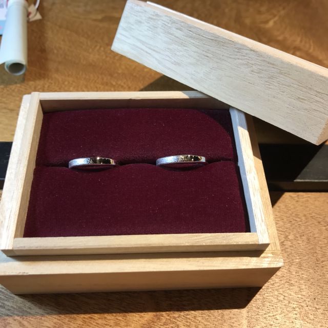 【ichi(イチ)の口コミ】 夫婦で好みのデザインが違うと話していたところハーフのハーフにしては？…