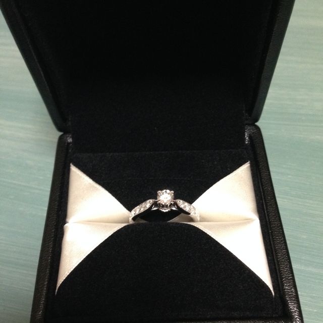 【エクセルコダイヤモンド(EXELCO DIAMOND)の口コミ】 主人がサプライズで購入してくれたので、主人の話ですが
ミル打ちがとても…