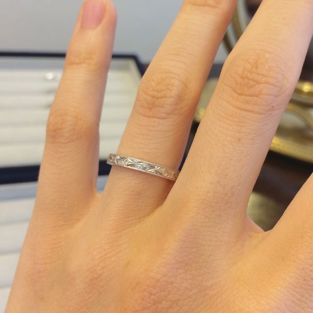 【ith(イズ)の口コミ】 色々見せて頂いたサンプルの中から「アニス」が気になっていたのですが、…