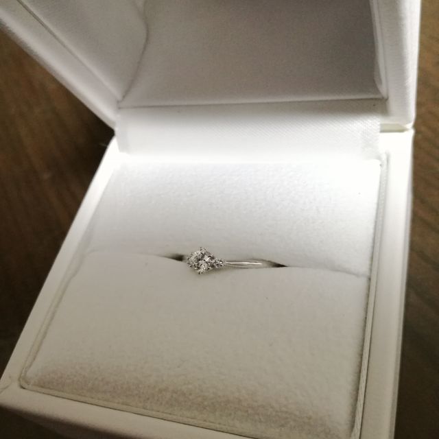 【BROOCH(ブローチ)の口コミ】 デザインは粗方決めてから行ったらにも関わらず、実物を見たらやっぱりこ…