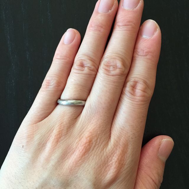 【4℃ BRIDAL(ヨンドシーブライダル)の口コミ】 もらった婚約指輪が4°Cの物だったので、重ね付け出来るものが良かった…