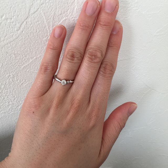 【4℃ BRIDAL(ヨンドシーブライダル)の口コミ】 主人がサプライズで用意してくれていました。私のイメージに合わせて、店…