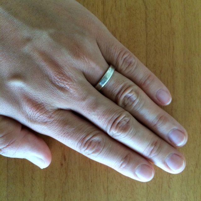 【杢目金屋(もくめがねや)の口コミ】 結婚情報誌の写真を見て決めましたが、オーダーの商品なので自分たちの希…