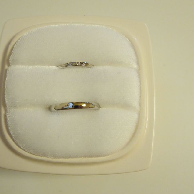 【俄(にわか)の口コミ】 指に違和感なくつけられる、華奢なデザインを探していたのでこのデザイン…