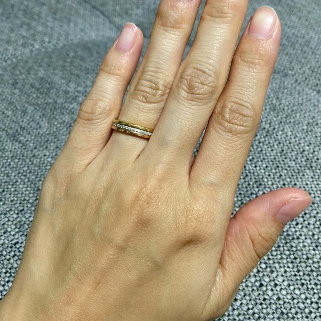 【カルティエ(Cartier)の口コミ】 主人が色黒でゴールドが似合うため「ゴールドが入ったデザイン」というこ…