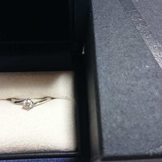 【ヴァンドーム青山(VENDOME AOYAMA)の口コミ】 予算の中で、シンプルでダイヤのカットが綺麗だと感じたため、選びました…