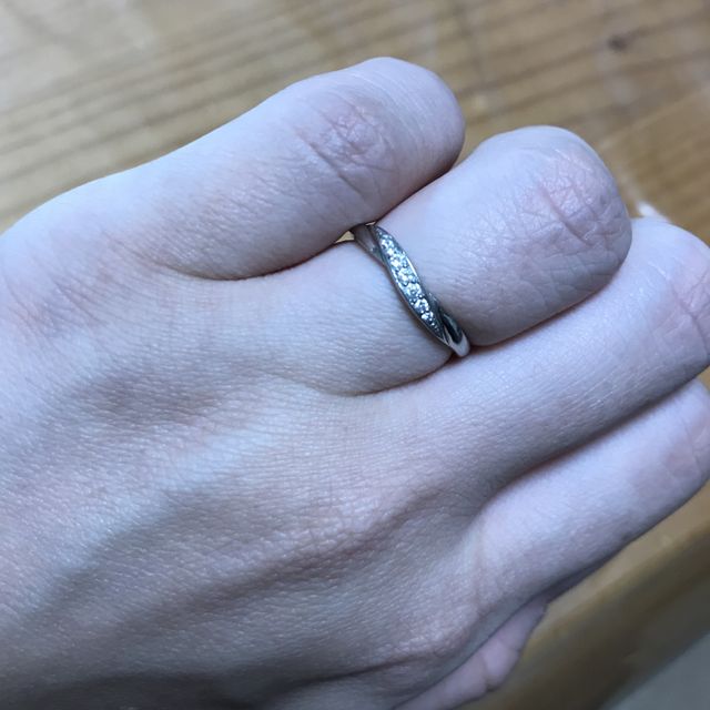 【ete(エテ)の口コミ】 元々eteで勤務していたので、素材の良さや価格帯を知っていたので結婚指輪…