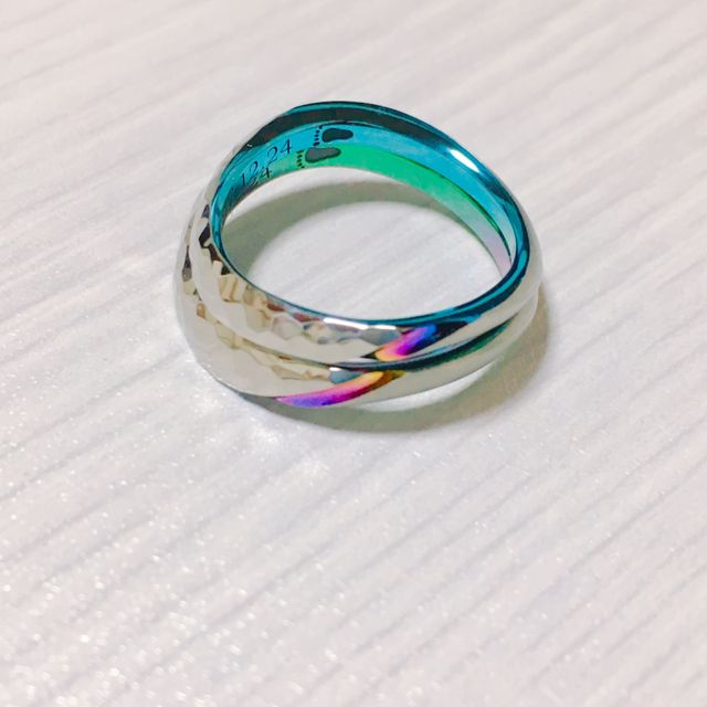 【SORA(ソラ)の口コミ】 ジルコニウムの発色の綺麗さや、自分達のオリジナルの指輪が作れたことで…