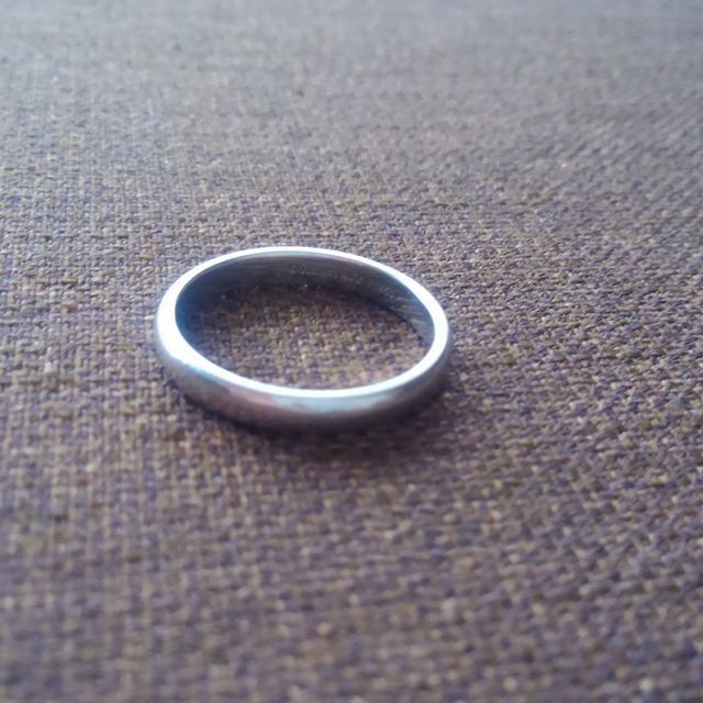 【ティファニー(Tiffany & Co.)の口コミ】 沢山選択肢はあったが、装飾品をつけるタイプではないので、シンプルでな…