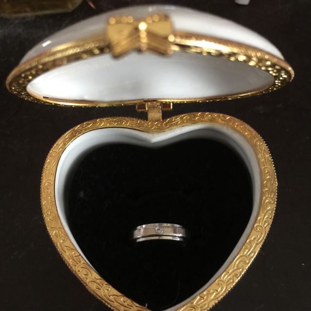 【ピアジェ(PIAGET)の口コミ】 この商品のコンセプトとデザインのシンプルさに惹かれて購入を決めました…