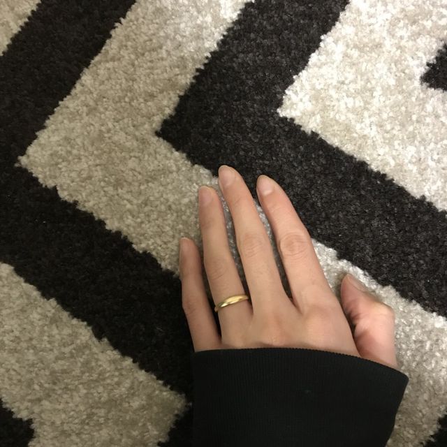 【ete(エテ)の口コミ】 もともと指輪を普段あまりしないのと、アクセサリーはeteが好きでした。
…