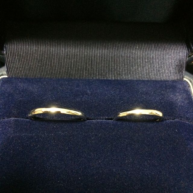 【銀座ダイヤモンドシライシの口コミ】 シンプルで普段使いしやすく、壊れにくい指輪を探していたので、ぴったり…