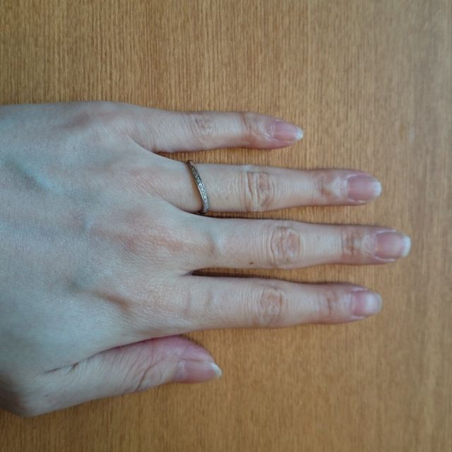 【canal4℃(カナルヨンドシー)の口コミ】 よく多くの方がしている「ストレート」の指輪は私の好みではなかったので…