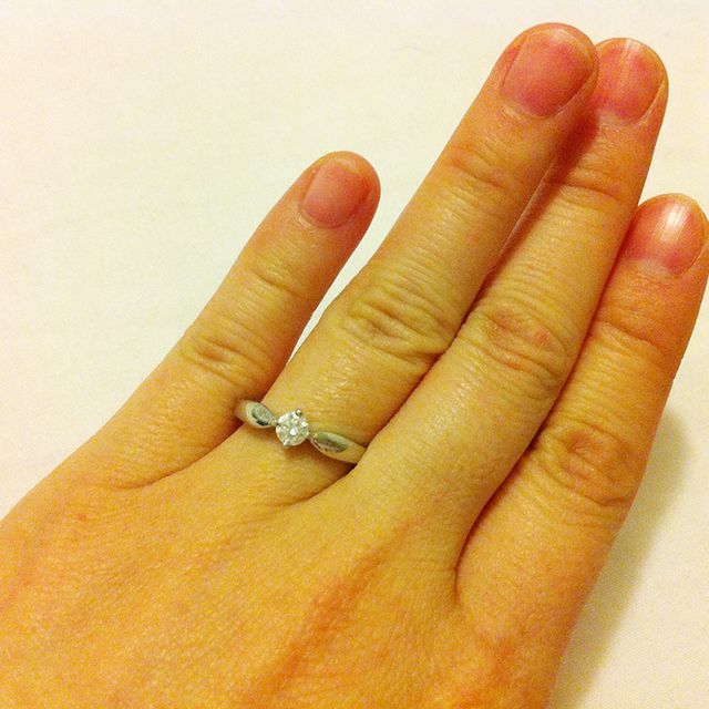 【ブルガリ(BVLGARI)の口コミ】 シンプルでダイヤモンドが邪魔にならないスマートなデザインなところが気…