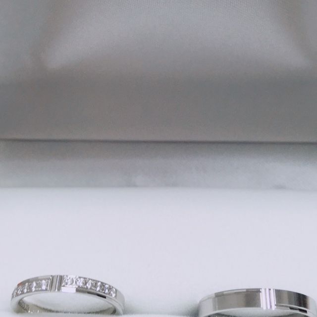 【PILOT BRIDAL(パイロットブライダル)の口コミ】 傷つきにくく、つけ心地がよく、デザイン性のある指輪を探していました。…