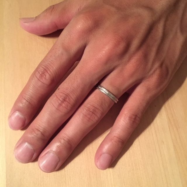 【アイプリモ(I-PRIMO)の口コミ】 仕事柄、指輪がきらきらと目立ちすぎるのは避けたかったので、くすみがか…