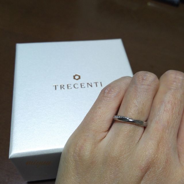 【TRECENTI(トレセンテ)の口コミ】 デザインとつけ心地のよさで選びました。
二人の好みがなかなか一致しなか…