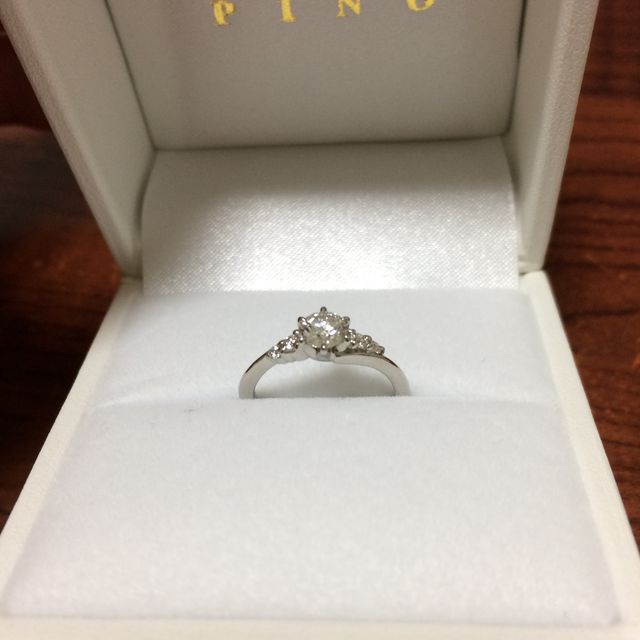 【宝寿堂(ほうじゅどう)の口コミ】 ブランドも多数見に行きました。しかし、このダイヤの質、GIA鑑定つき、こ…