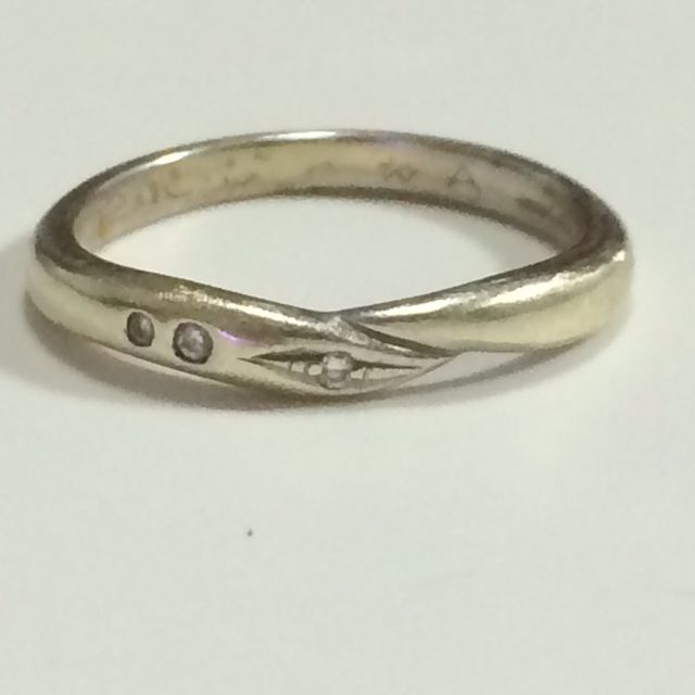 【Veramore(ヴェラモーレ)の口コミ】 金額が思ったより安かったことと。結婚指輪にそこまでお金を出せなかった…