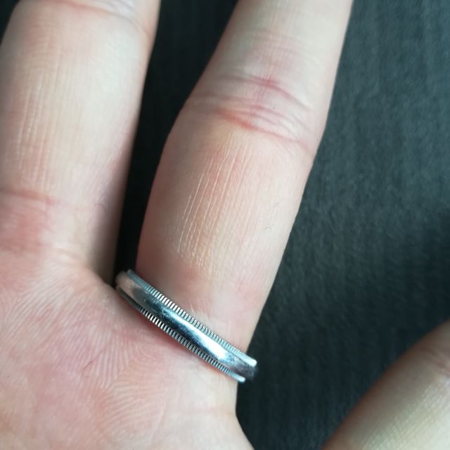 【ティファニー(Tiffany & Co.)の口コミ】 最初はなんのデザインもないシンプルなものにしようかと思っていましたが…