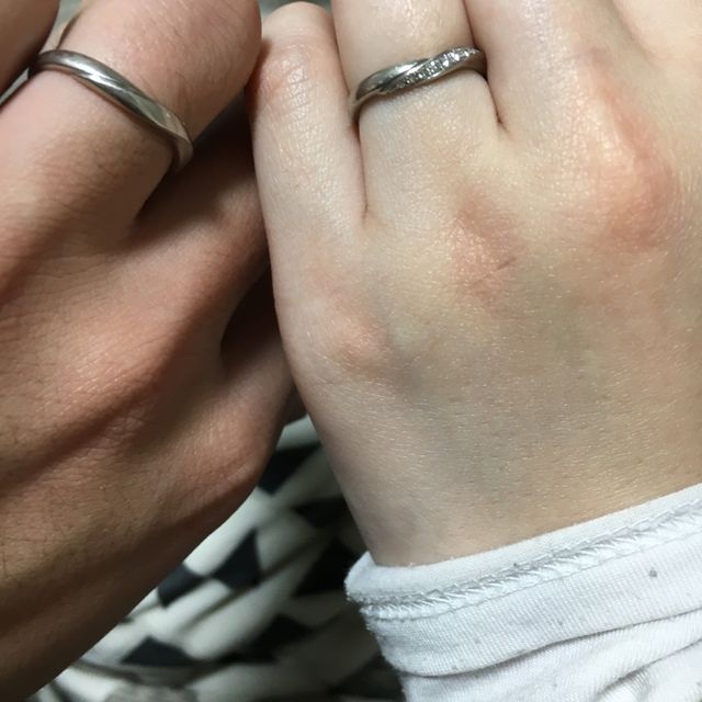 【4℃ BRIDAL(ヨンドシーブライダル)の口コミ】 決め手の一番は嫁がダイヤが輝いている指輪にしたいと言っていたので、お…