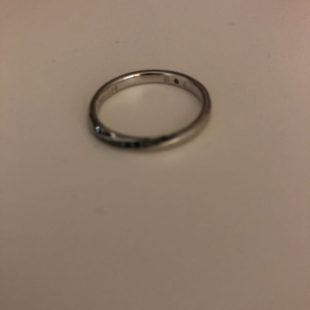 【PORTADA(ポルターダ)の口コミ】 いつもつけるものなのでシンプルなデザインを基準に選びました。でも何の…