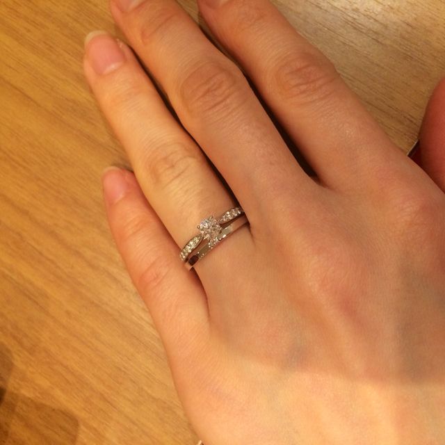 【Fred(フレッド)の口コミ】 決めては、婚約指輪と重ね付して合うこと、肌なじみが良かったことです。…
