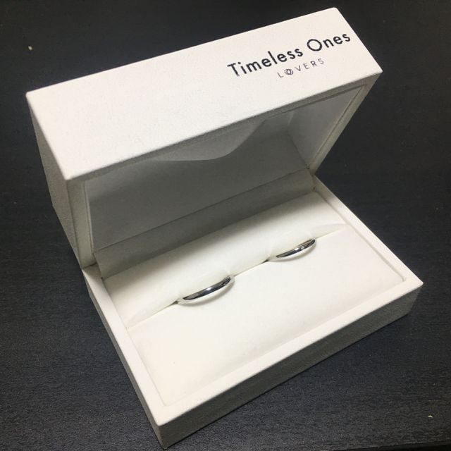 【Timeless ones Lovers(タイムレスワンズラバーズ)の口コミ】 細身でシンプルなものが欲しくて探していたところ、この指輪に出会いまし…