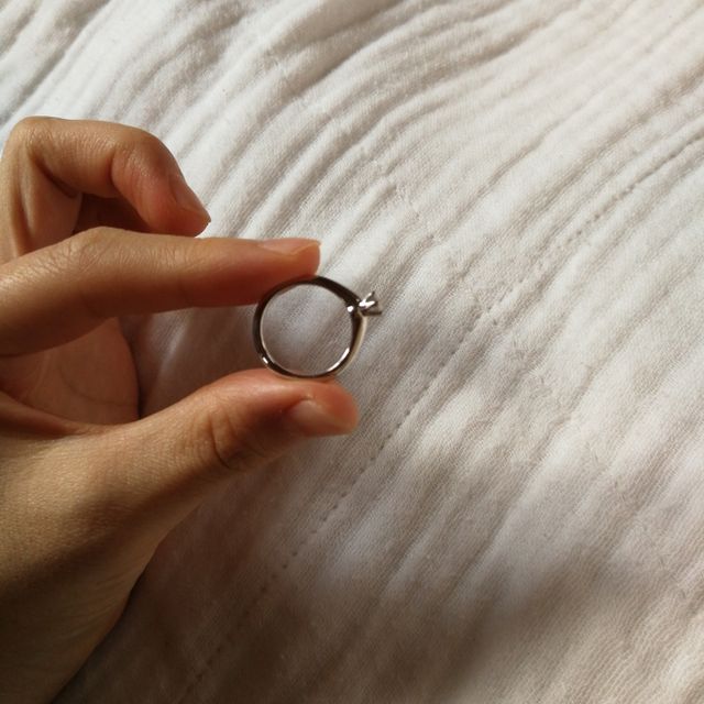 【ティファニー(Tiffany & Co.)の口コミ】 何店舗か回る予定でしたが、すごく綺麗なデザインで即決でした。元々Tiffa…