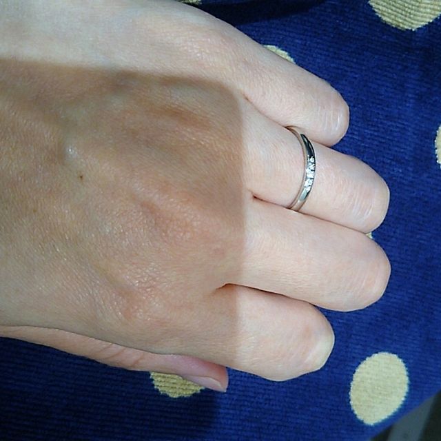 【アイプリモ(I-PRIMO)の口コミ】 ダイヤのキラキラも欲しいけど、結婚指輪らしさも失いたくない。派手過ぎ…