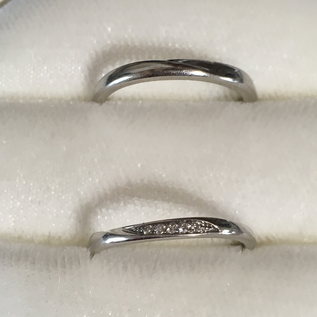 【俄(にわか)の口コミ】 友達が俄の結婚指輪をつけていたので興味を持ちました。あまり派手なもの…