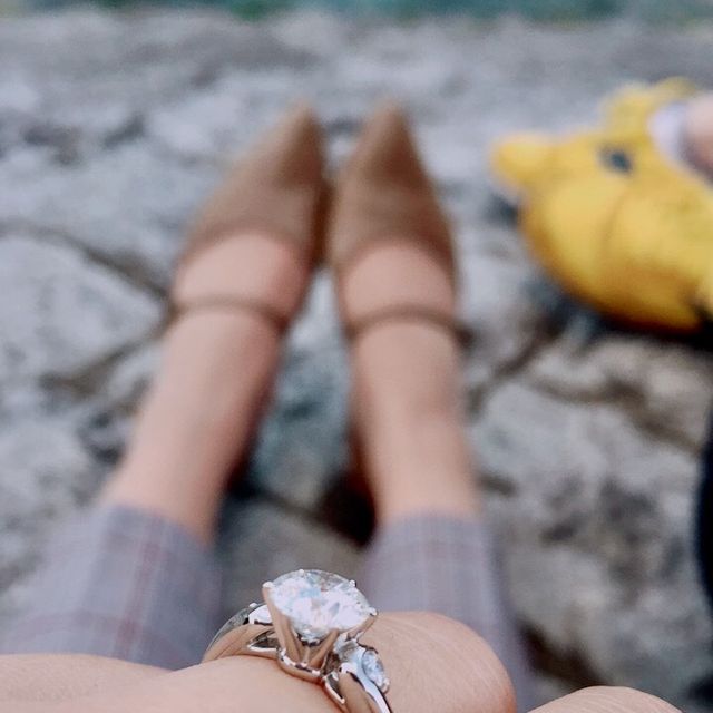 【GALA JEWELRY(ガラジュエリー)の口コミ】 カラット(ダイヤモンドの大きさ)に拘り、その他のCについては、傷などがあ…