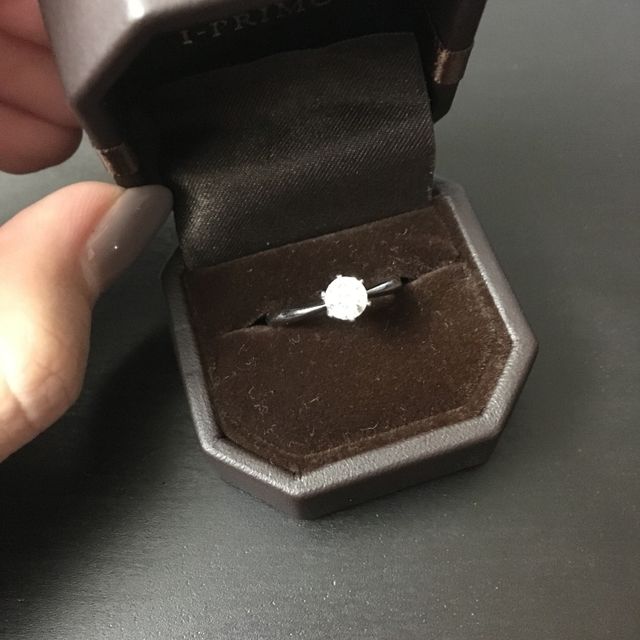 【アイプリモ(I-PRIMO)の口コミ】 私がこんな感じがいいと話していた指輪そのものでした。サプライズプロポ…