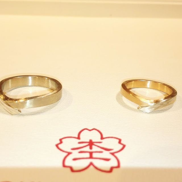 【杢目金屋(もくめがねや)の口コミ】 もともと和風の雰囲気が好きなので、一目惚れでした。指輪の名前もそれぞ…