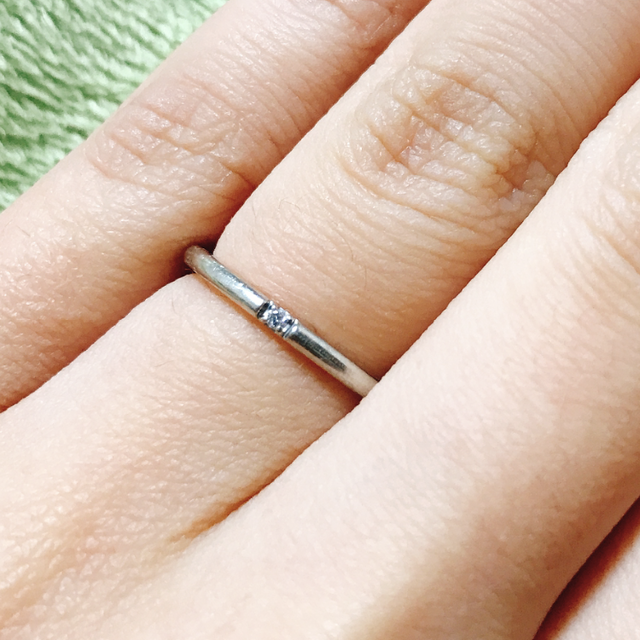 【4℃ BRIDAL(ヨンドシーブライダル)の口コミ】 もともと4℃のブランドが大好きで、結婚指輪はここと決めていました。
指輪…