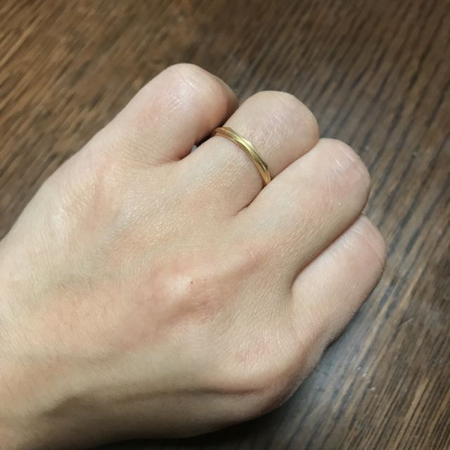 【組曲ジュエリーの口コミ】 京都伊勢丹のジュエリー売り場で数あるお店を色々見ていて、ゴールド系の…