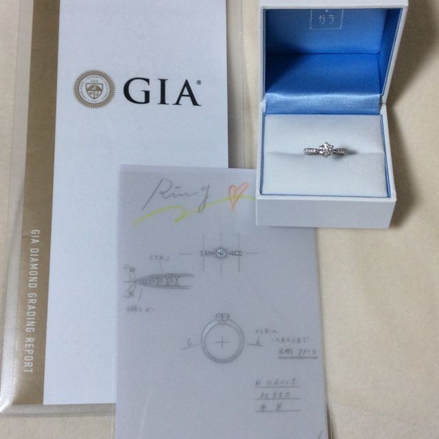 【GALA JEWELRY(ガラジュエリー)の口コミ】 1度足を運び、価格は魅力的であるものの洗練されたデザインの商品や台座デ…