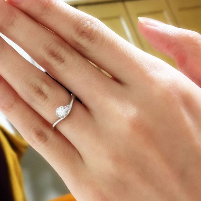 【TRECENTI(トレセンテ)の口コミ】 着け心地もよく、なにより上品かつ可愛らしいデザインが決め手でした。フ…