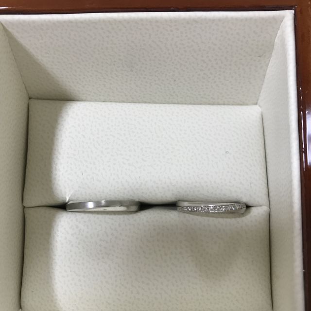 【YUKIZAKI BRIDAL(ユキザキブライダル)の口コミ】 色々見て迷っていたが、希望に沿ったものを提案してくれた。形やサイズ、…