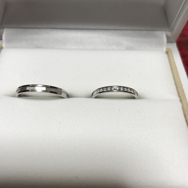 【PILOT BRIDAL(パイロットブライダル)の口コミ】 レディースのリングは石が入っているのが良かったので、一目惚れしました…