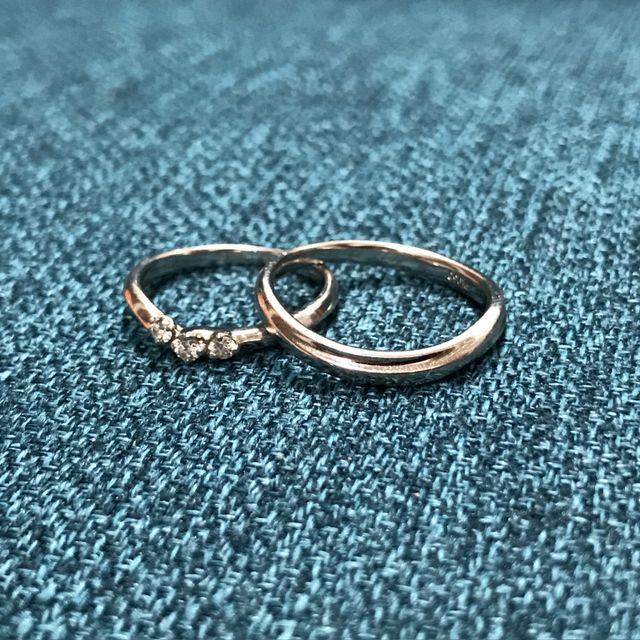 【銀座ダイヤモンドシライシの口コミ】 新婦がダイヤモンドが付いているデザインを希望していて、ネットて検索し…