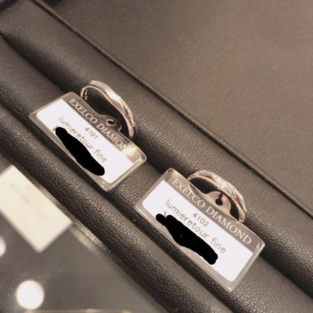 【エクセルコダイヤモンド(EXELCO DIAMOND)の口コミ】 派手すぎず、寂しすぎず、一生身につけられる綺麗な指輪でした。
何種類か…