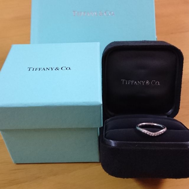 【ティファニー(Tiffany & Co.)の口コミ】 購入時の時点で仕事中につけるかつけないかを決めていなかったのですが、…