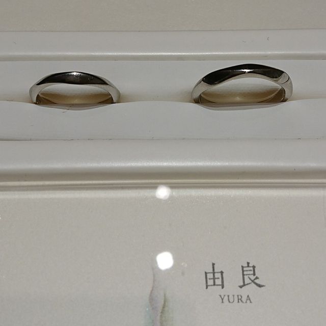 【俄(にわか)の口コミ】 最初はダイヤモンドが付いているものにも惹かれたけど、結婚指輪があまり…