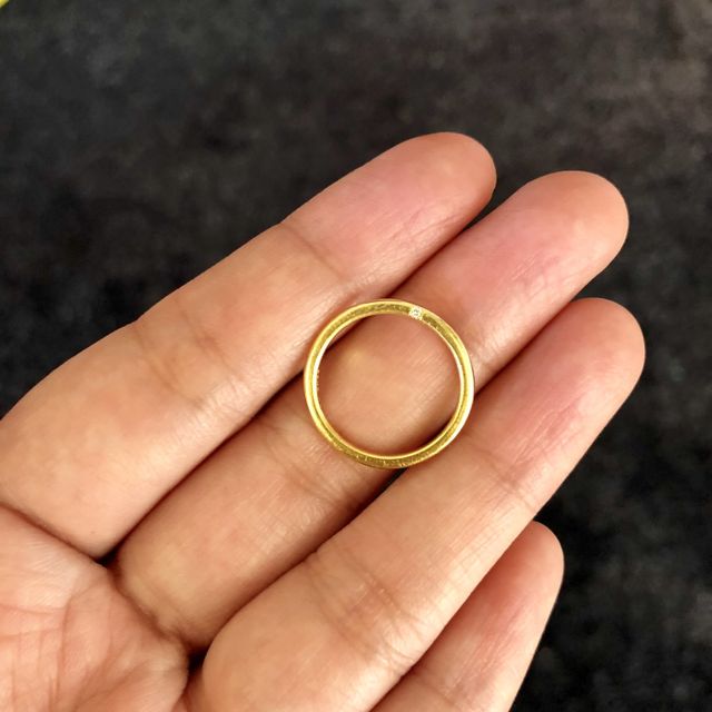 【AHKAH(アーカー)の口コミ】 とにかくシンプルで、細身な物を探していました。また購入当時はまだ東海…